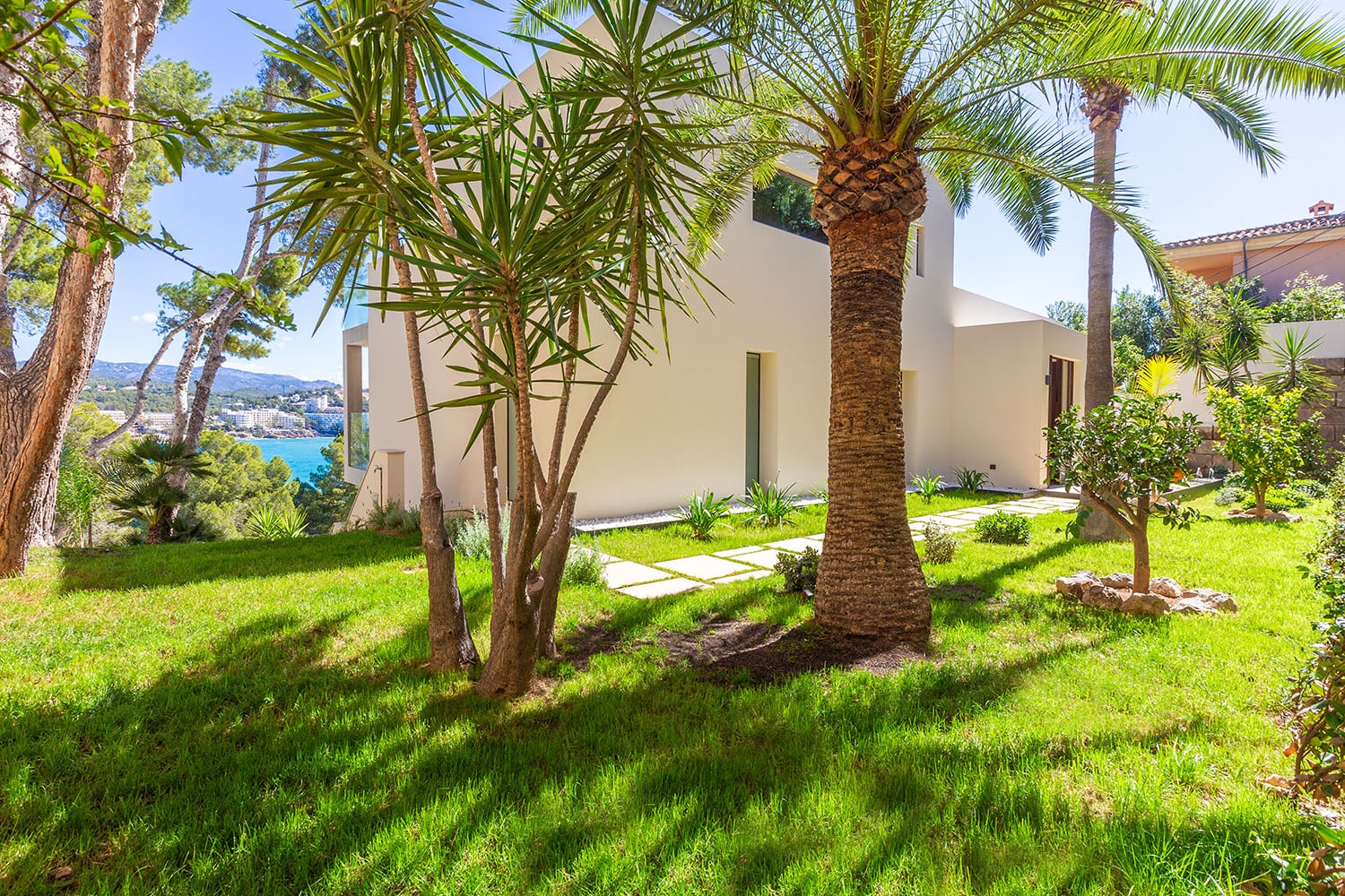 20795-santa-ponsa-mallorca-moderne-villa-meerblick-kauf-v