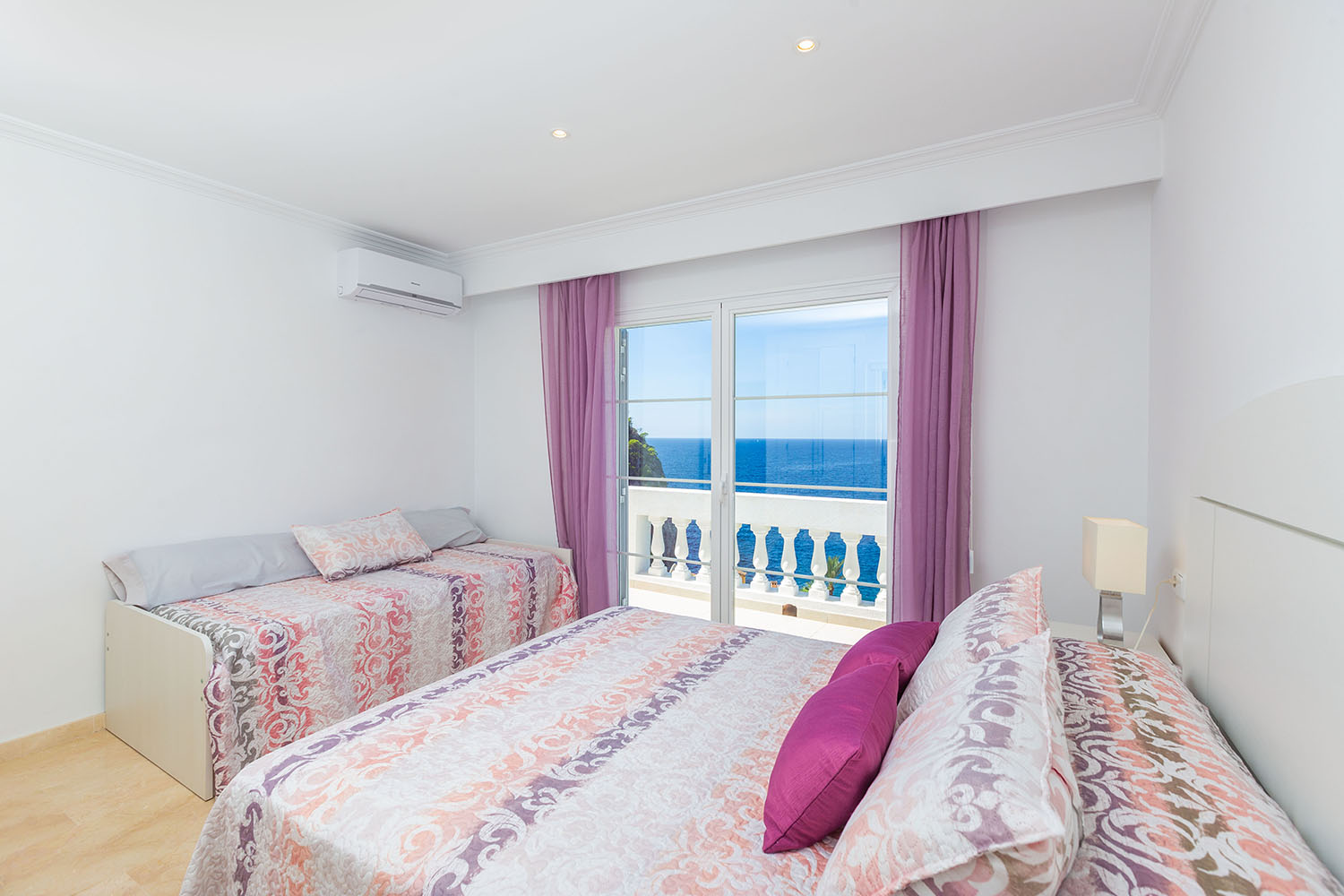 26169-luxis-meerblick-villa-mediterran-camp-de-mar-l