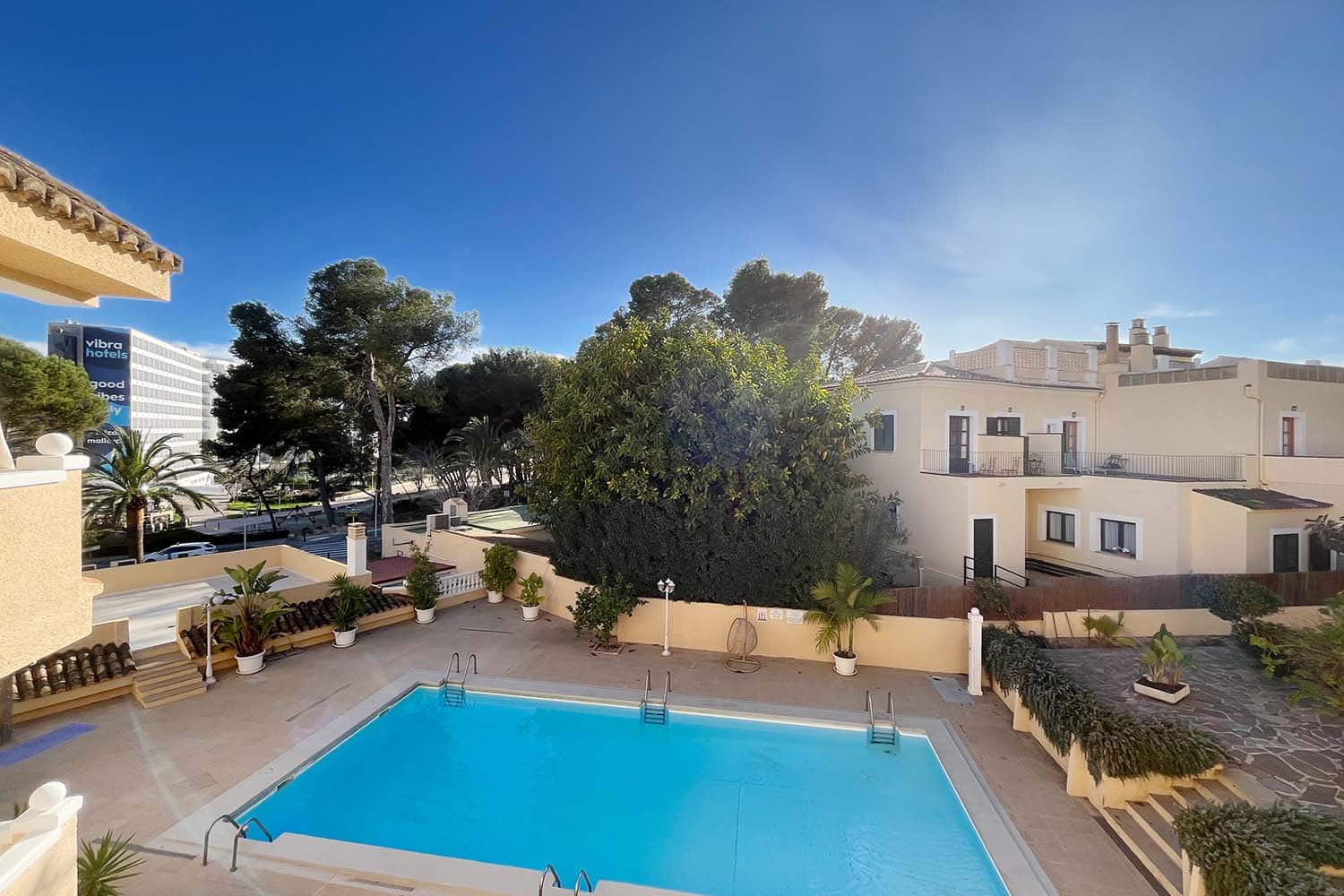 26402-apartment-apguera-j