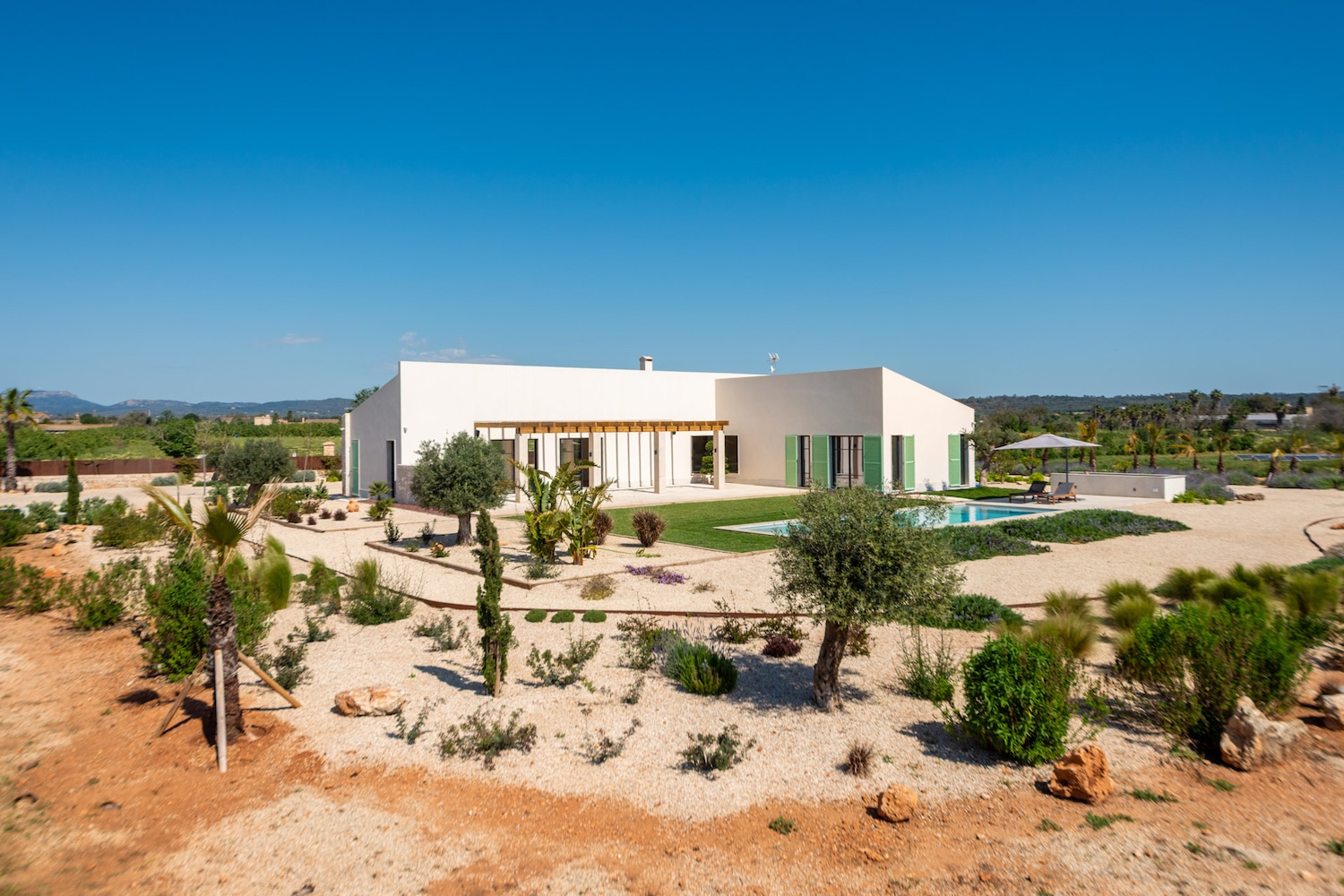 Finca de nueva construcción de alta calidad, de una sola planta, con vistas panorámicas y piscina en Campos
