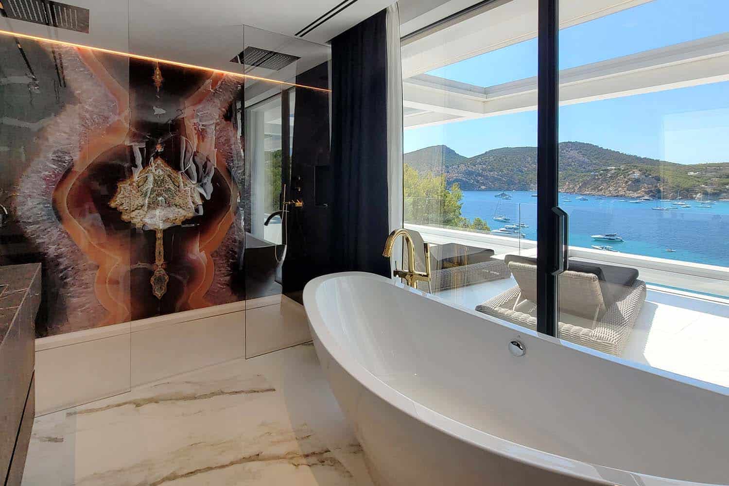 M26920-rent-villa-camp-de-mar-p