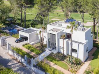 Villa de lujo con comodidades modernas en un lugar codiciado