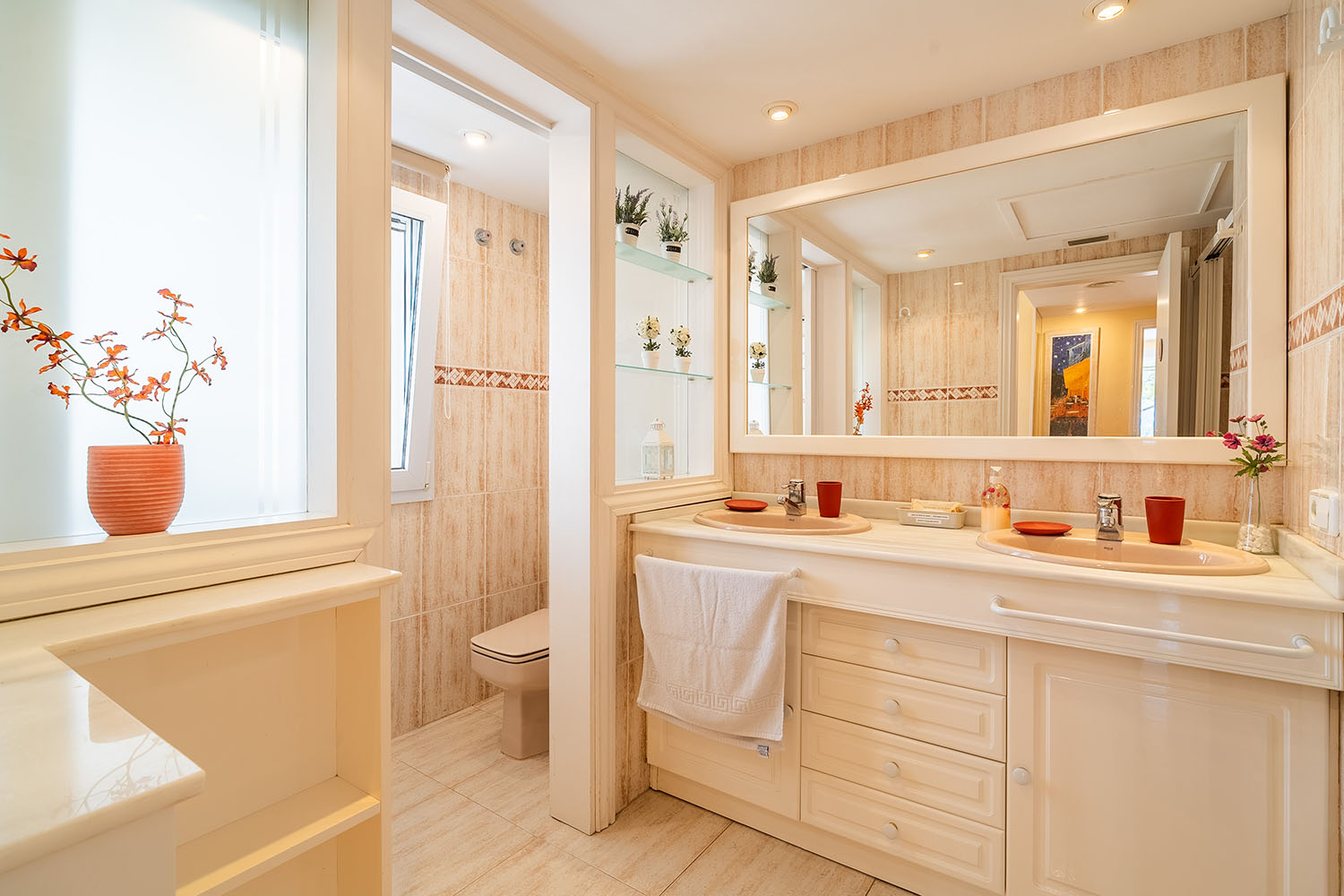 25554-first-line-villa-Badia-Blava-09m