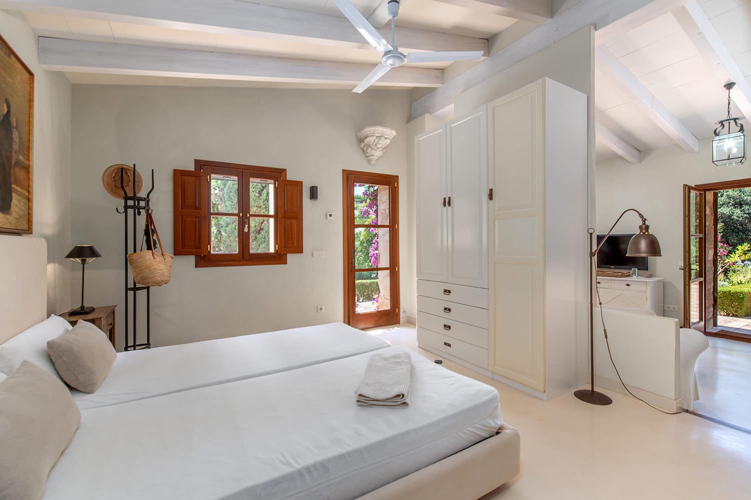 Dormitorio casa de invitado 1