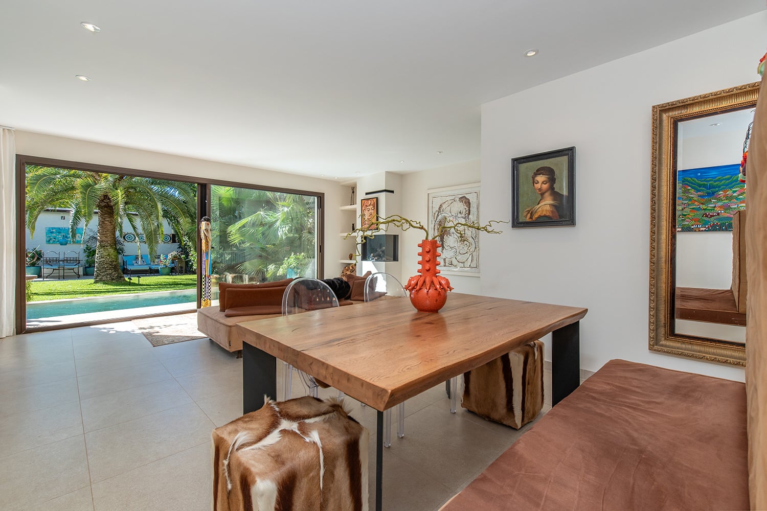 Salón-comedor abierto 