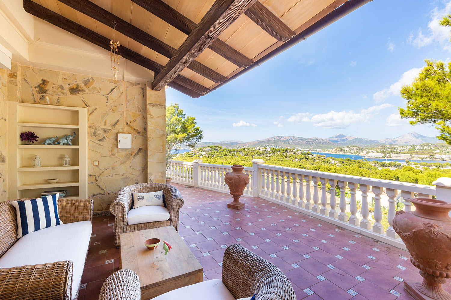 20472-villa-mit-meerblick-nova-santa-ponsa-p.jpg