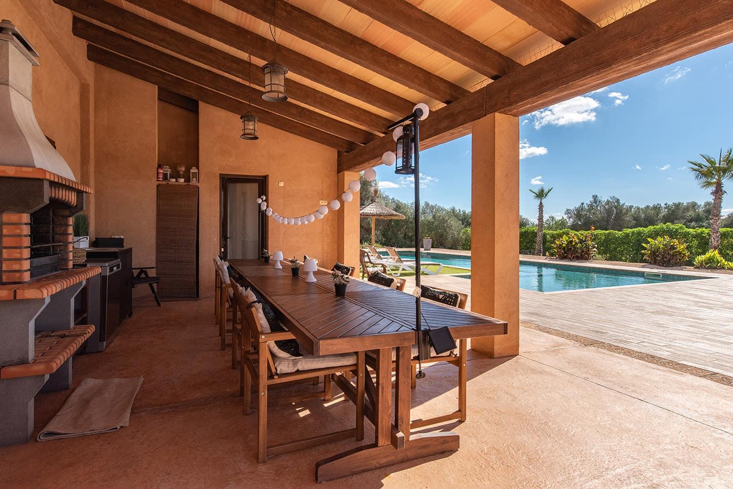 Zona barbacoa cubierta