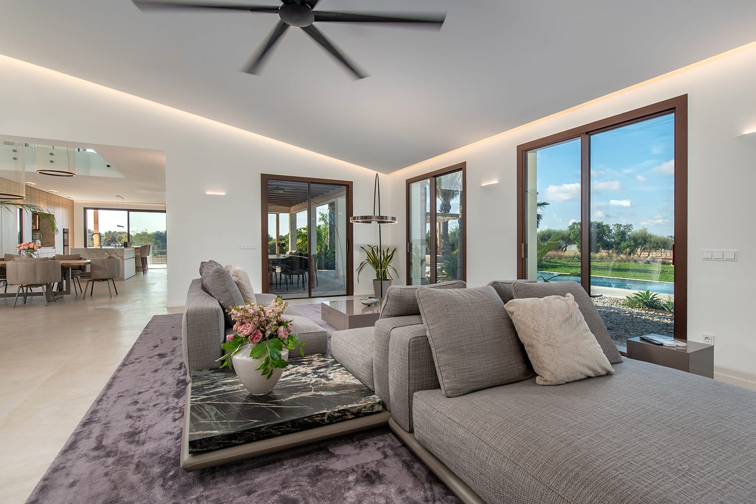 Sala de estar espaciosa