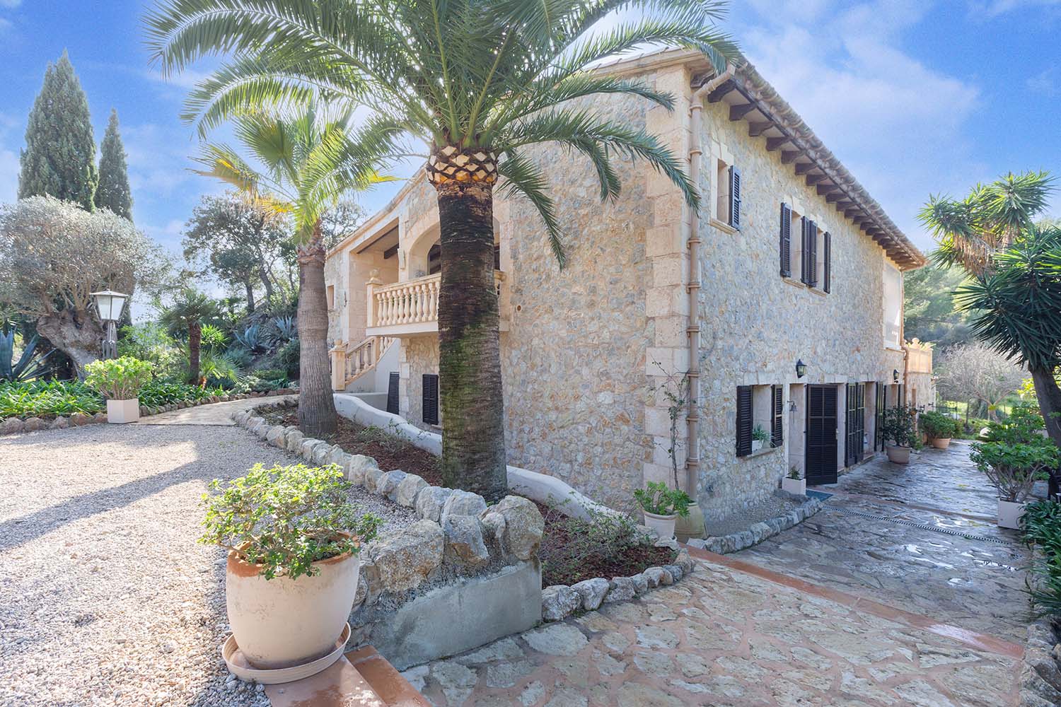 20614-stylish-finca-k