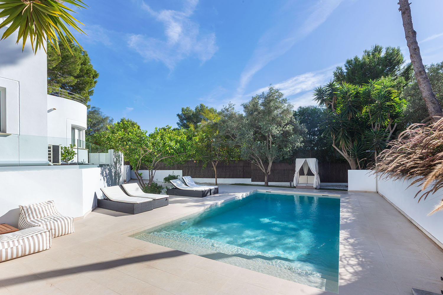 27069-villa-mit-pool-kauf-nova-santa-ponsa-b