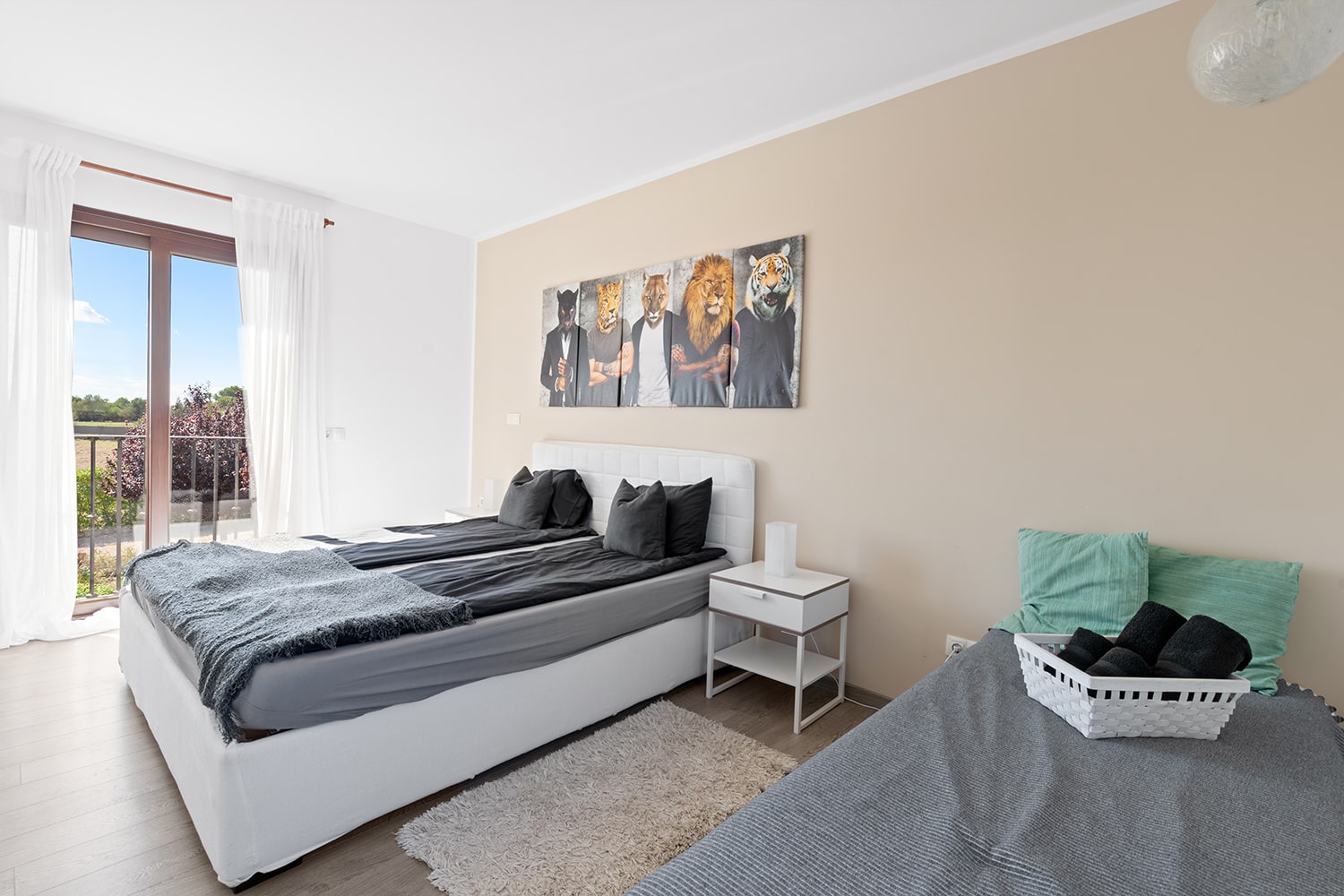 Uno de 5 dormitorios