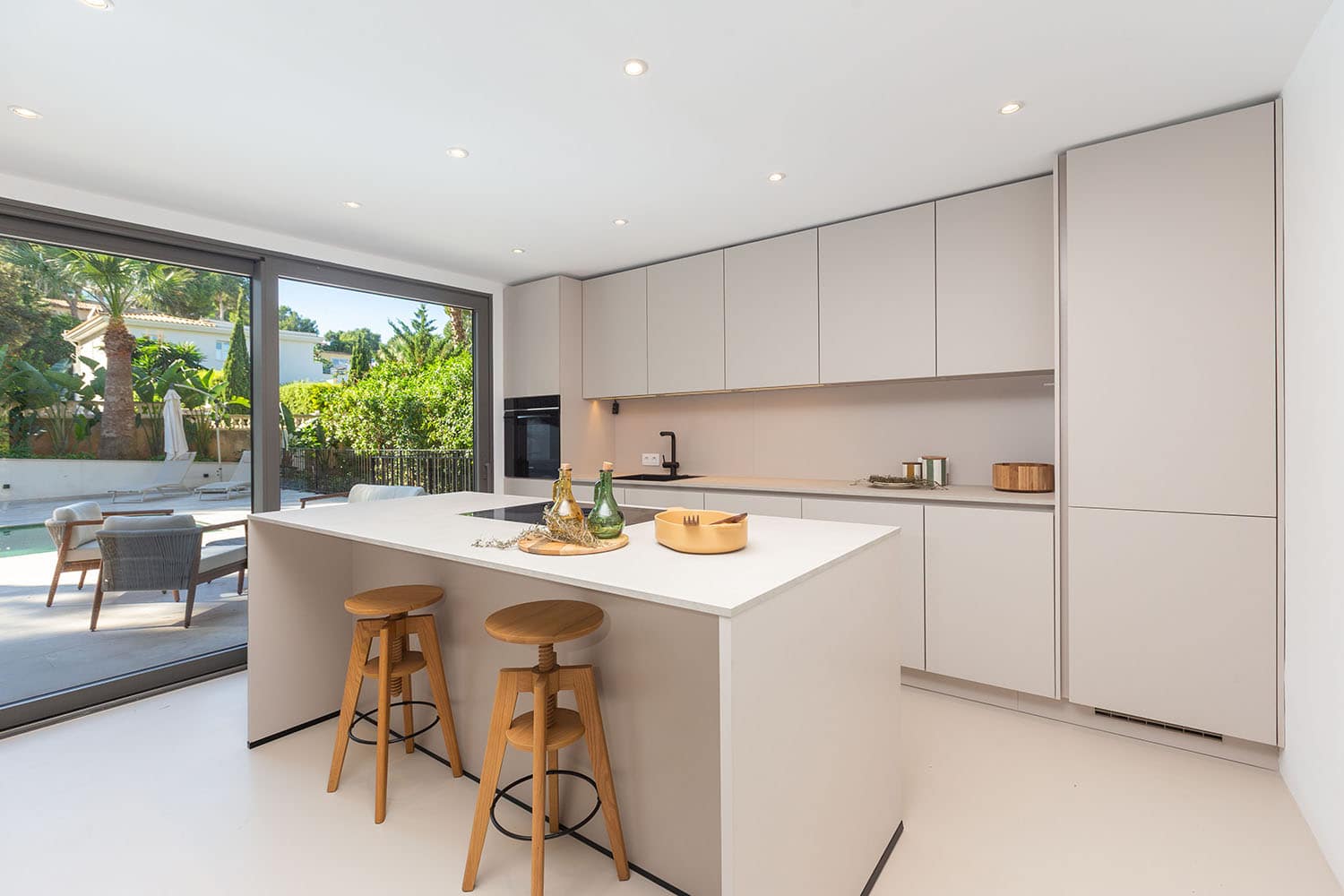 25908-moderne-villa-mit-pool-meerblick-nova-santa-ponsa-f