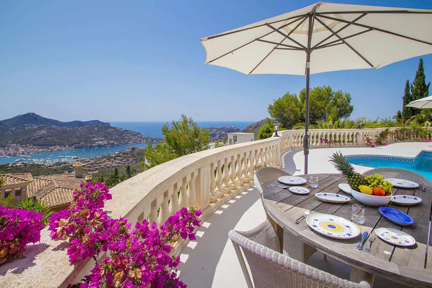 27147-luxus-villa-montport-d