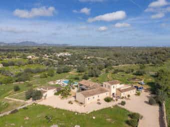 Bonita finca reformada en el parque natural de Cala Mondrago