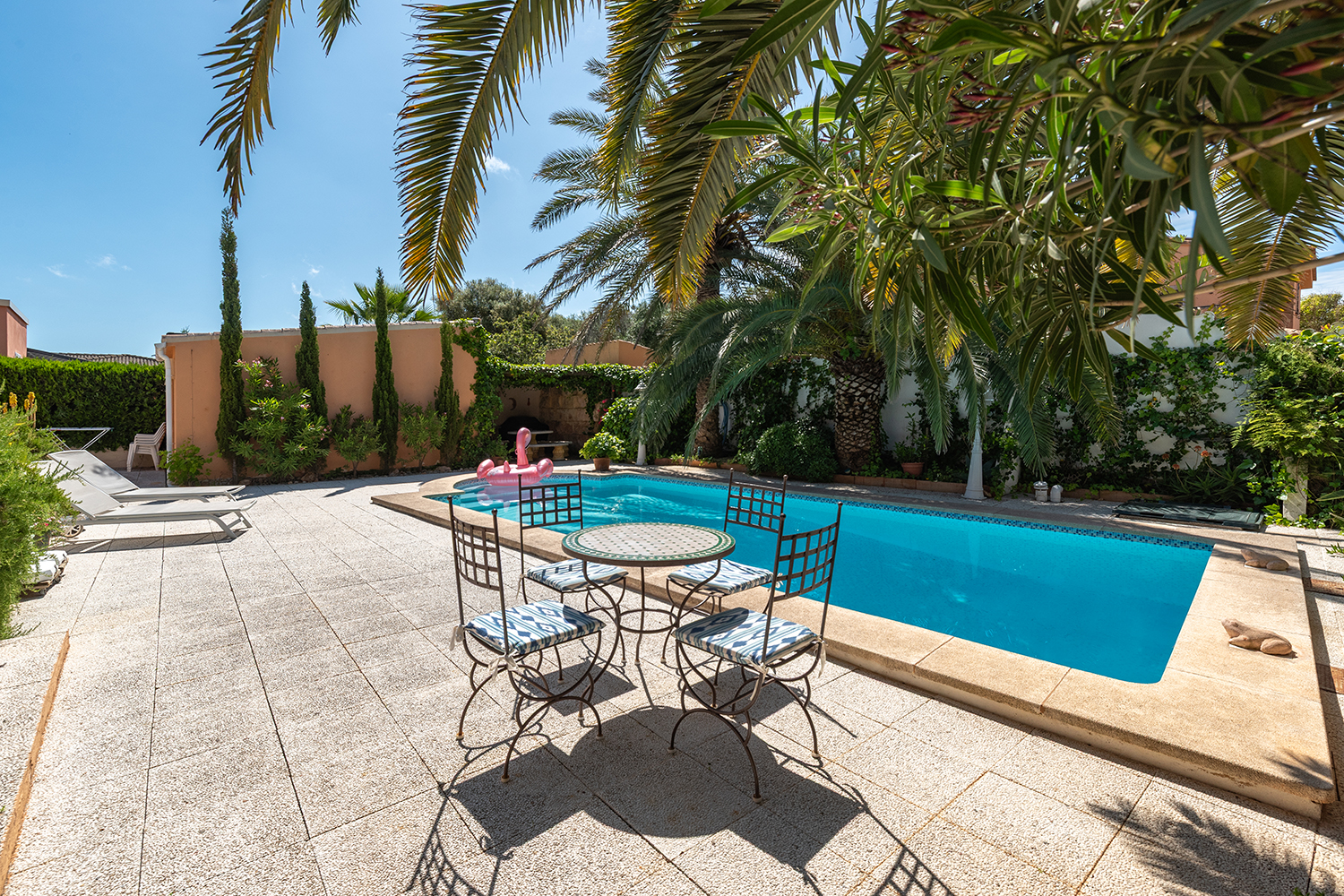 Zona de la piscina