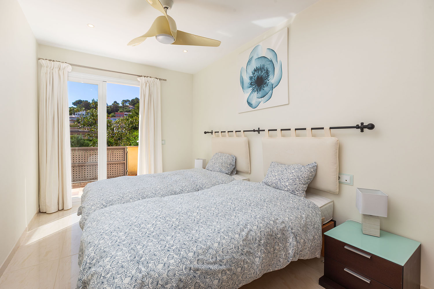 27351-villa-mit-pool-costa-de-la-calma-mallorca-n