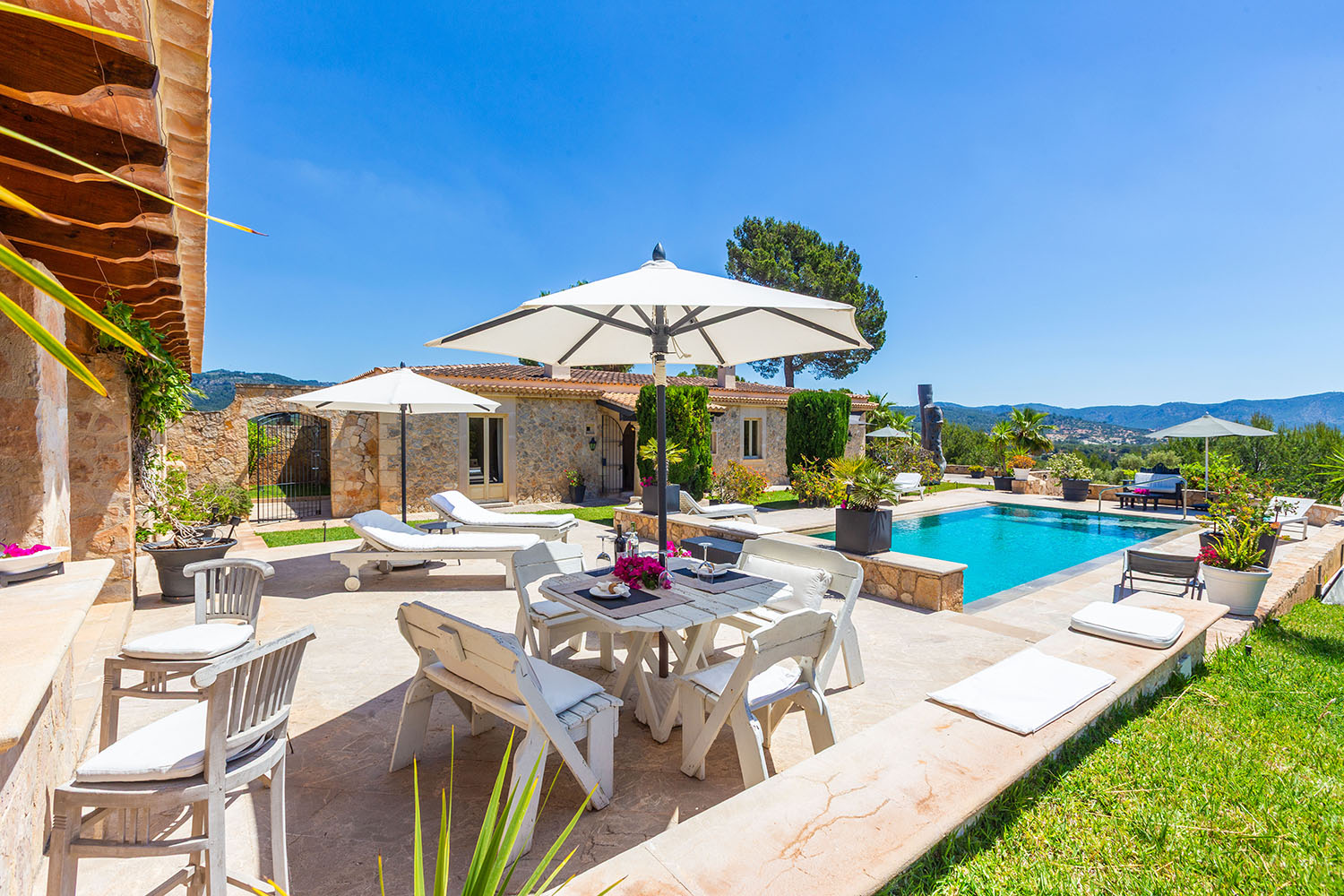 27468-luxus-finca-kauf-es-capdella-s