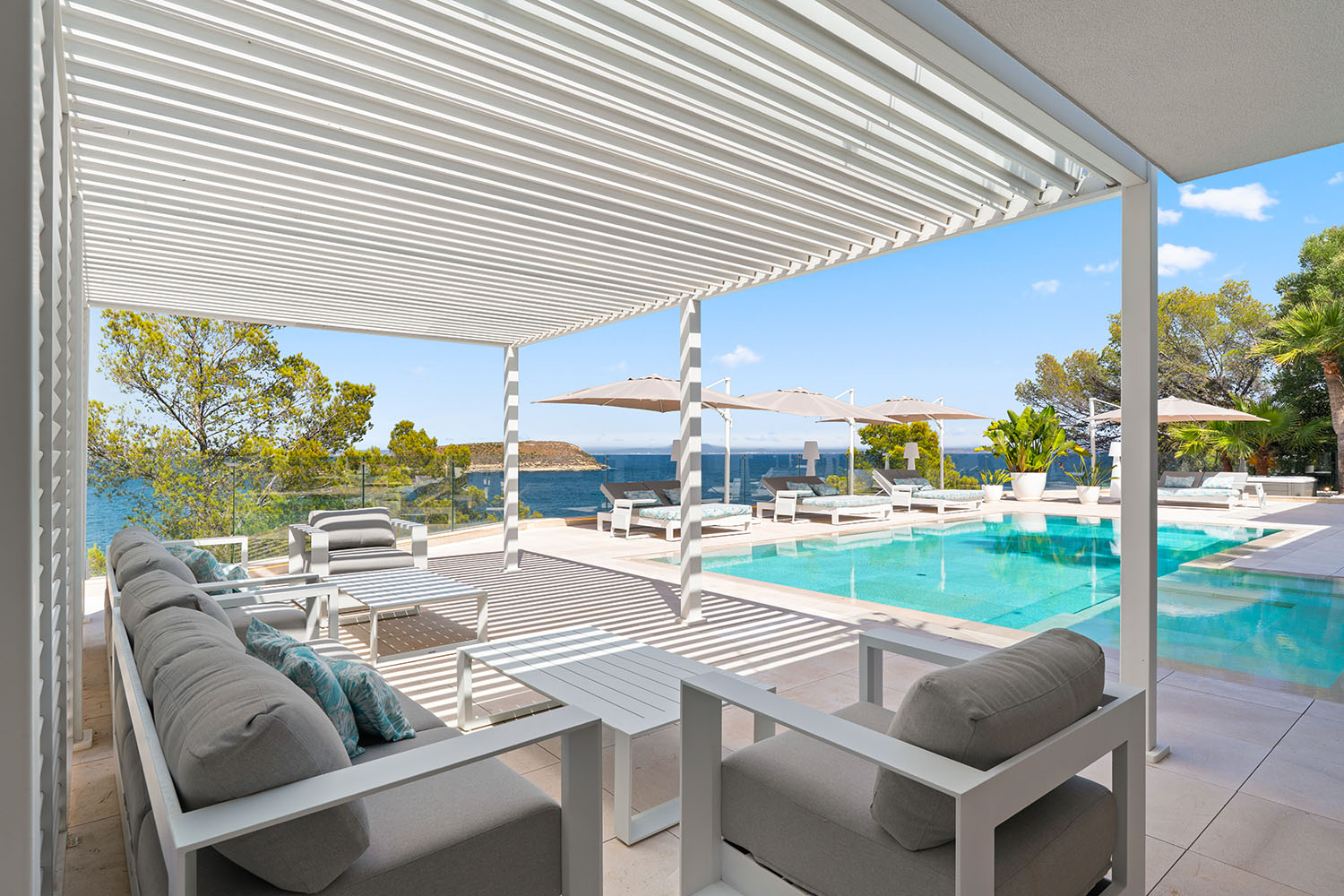 27574-luxusvilla-mallorca-am-meer-a