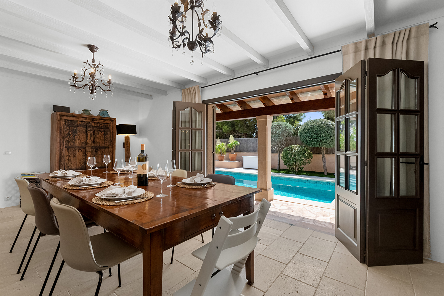 Comedor con accesso al jardín