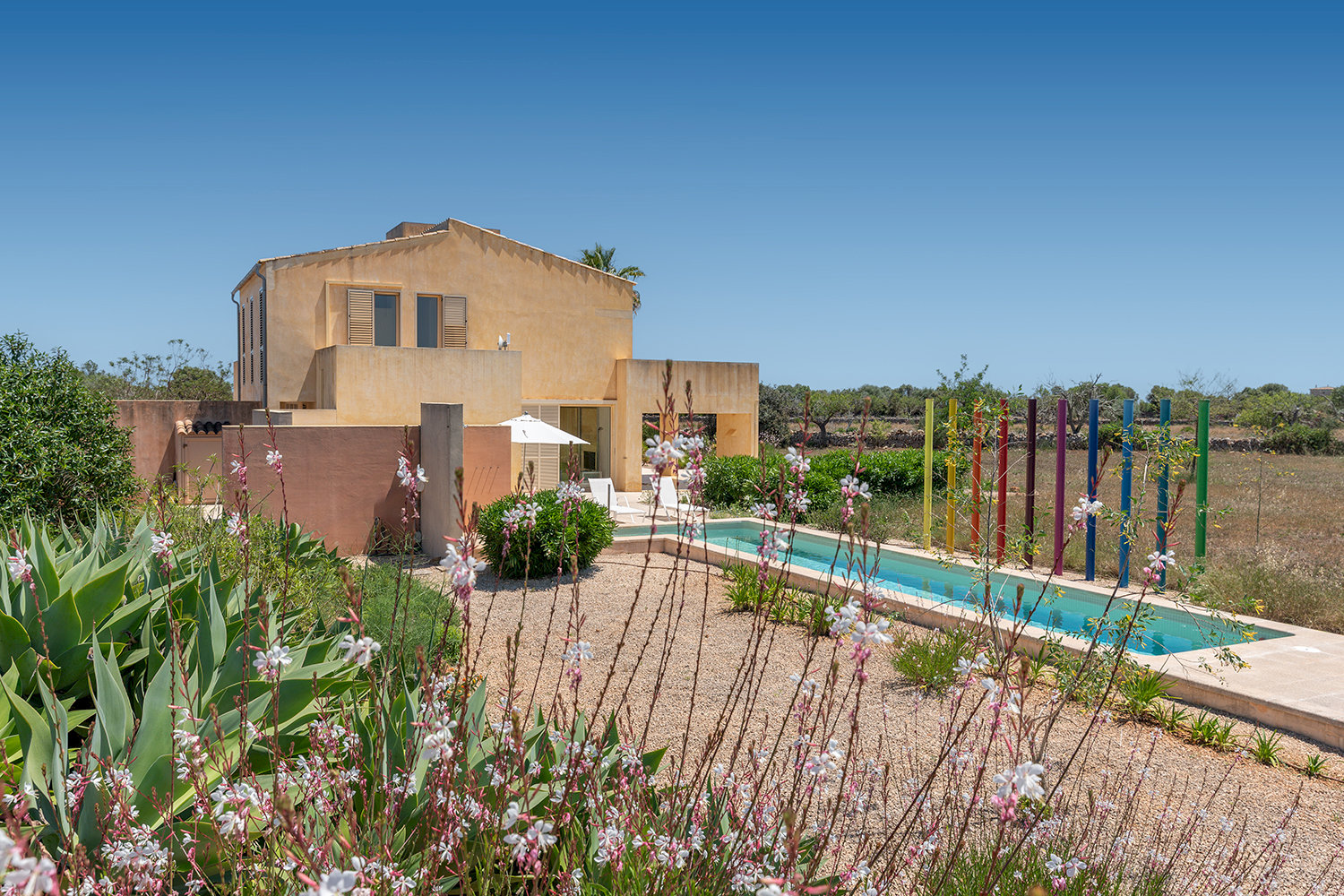 Finca con piscina de 12 metros