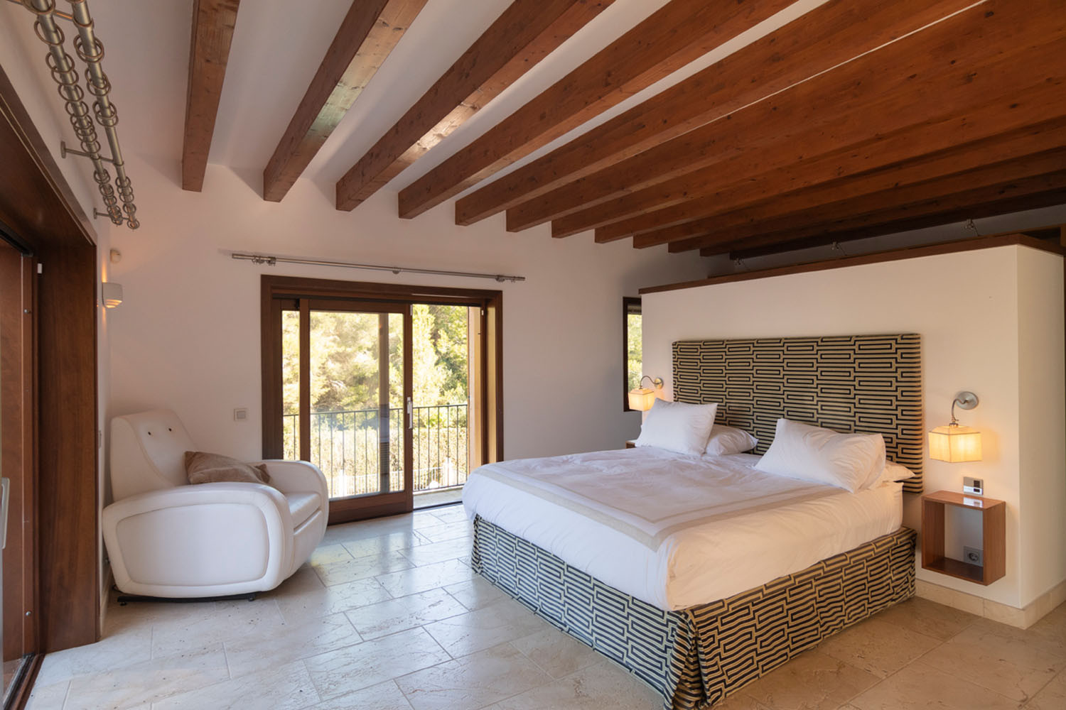 20499-villa-finca-santa-ponsa-mallorca-i.jpg