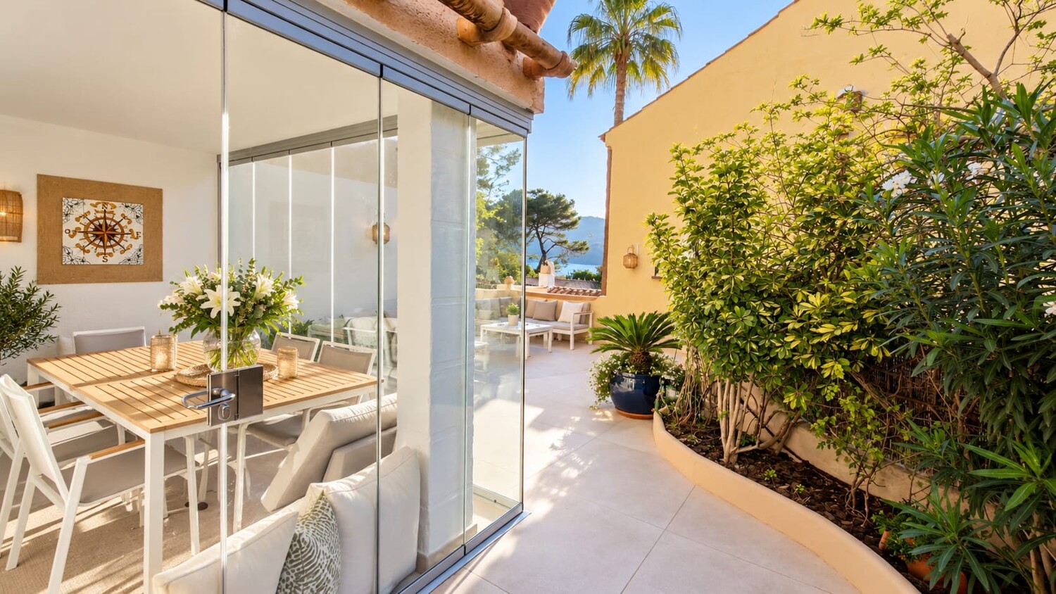 27721 Wohnzimmer_Terrasse