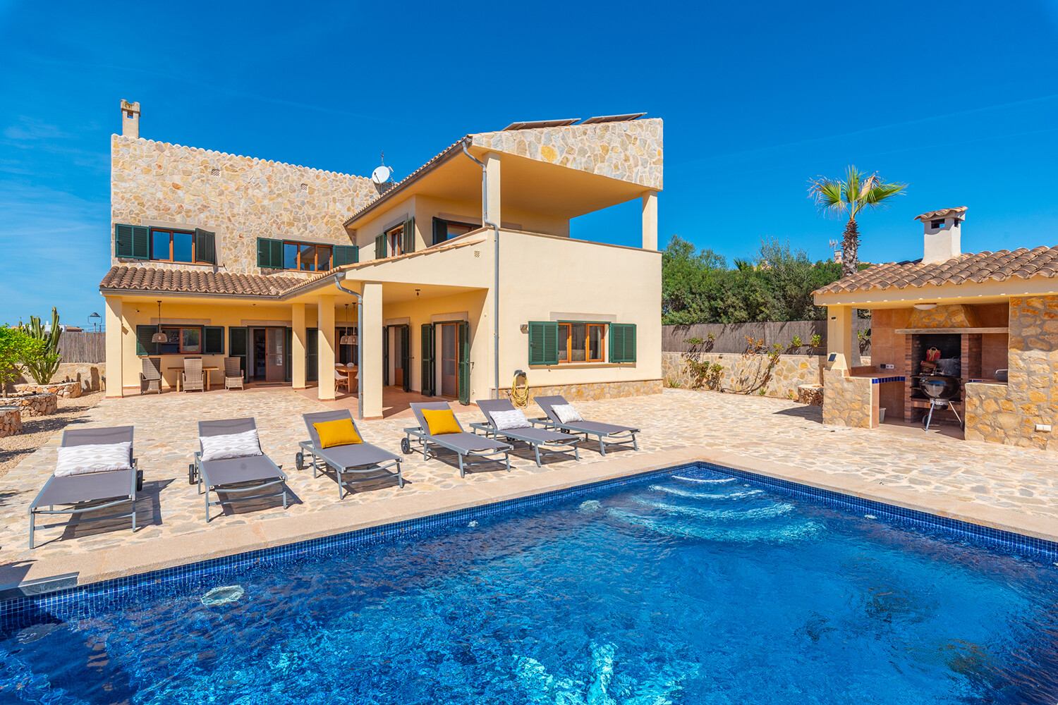 vista de la casa trasera